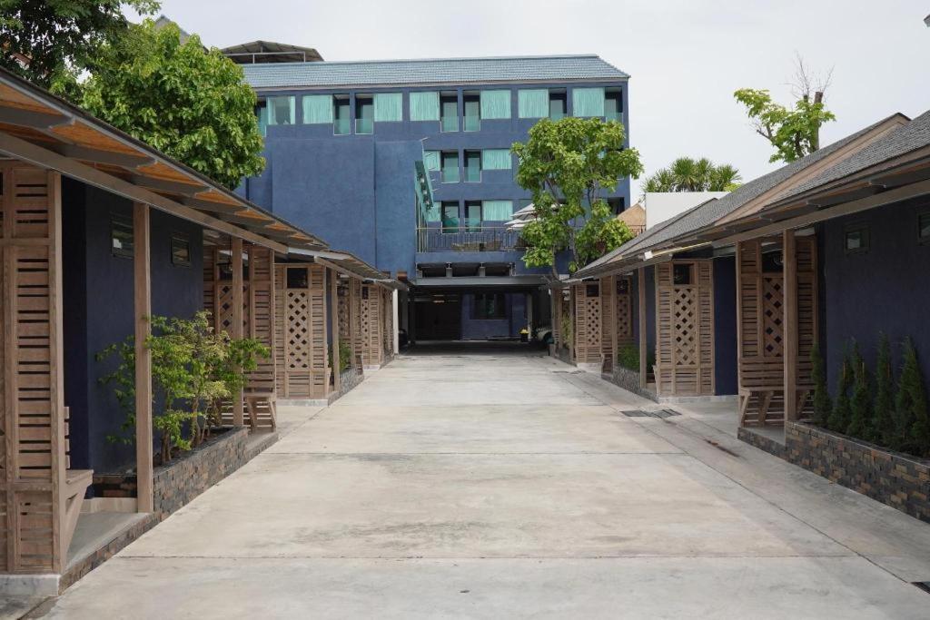 Phattrasom Villa Hua Hin Buitenkant foto