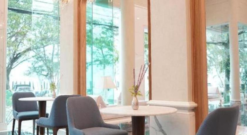 Phattrasom Villa Hua Hin Buitenkant foto