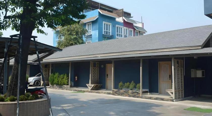 Phattrasom Villa Hua Hin Buitenkant foto